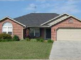 261 E Ridgewood Ln, Jasper, IN 47546