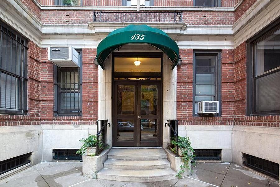 1st image of 135 W 16th St APT 15