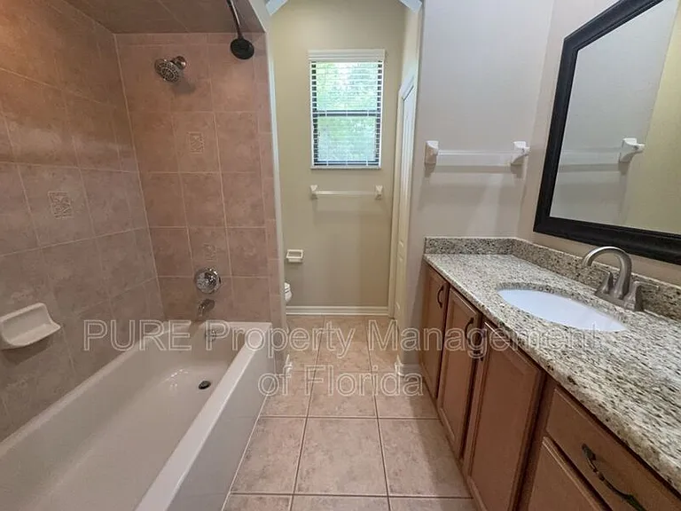 6 Heuchera Ct W — Photo 43