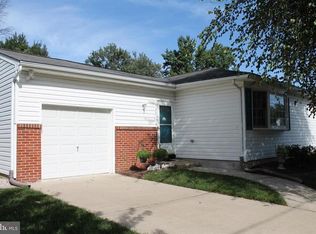 20 Mill Bend Rd, Hamilton, NJ 08690