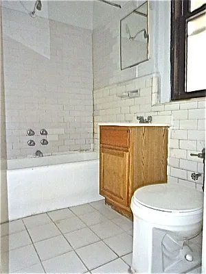 Rented by Urban Real Estate Property Group Inc | media 18