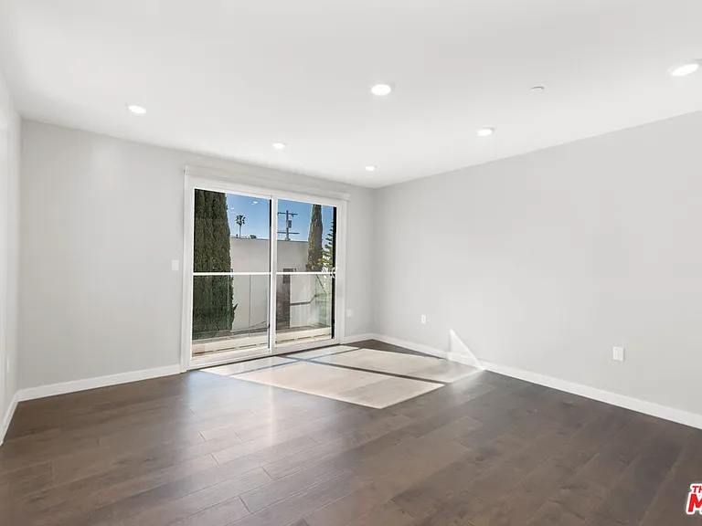 849 N Alta Vista Blvd #1 — Photo 13