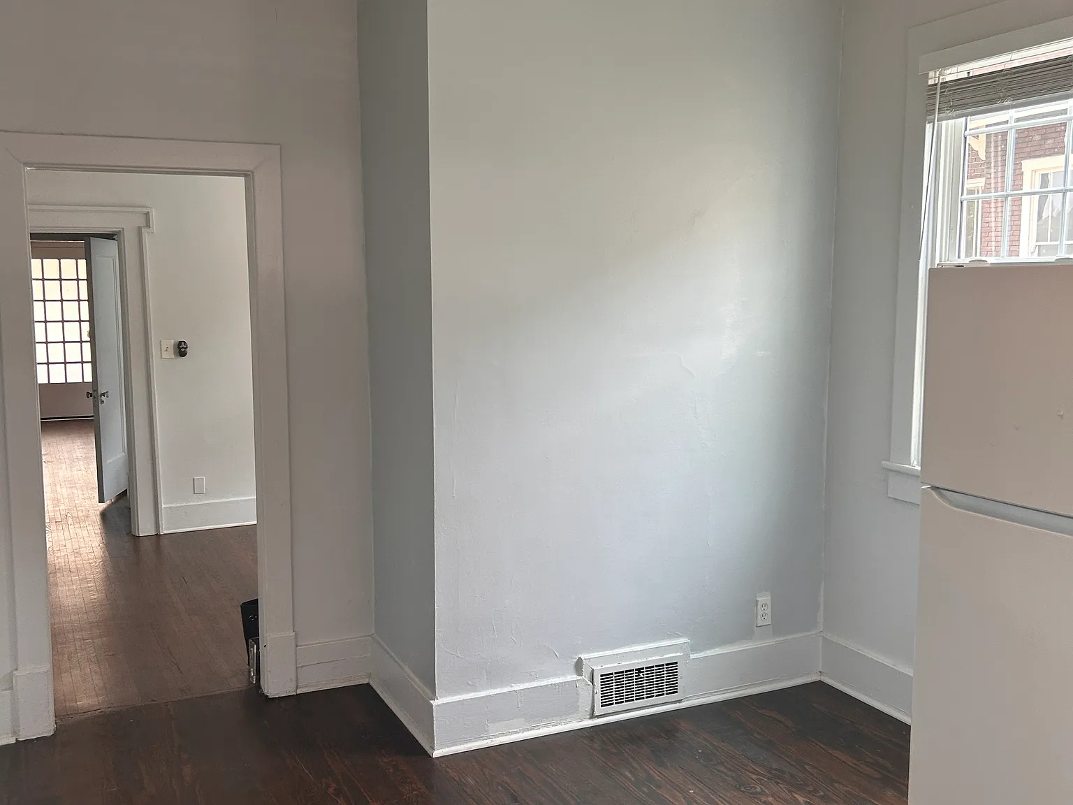 1 bed, 650 sqft, $1,600 — Photo 4
