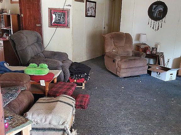 3rd image of 104 Marcy Dr