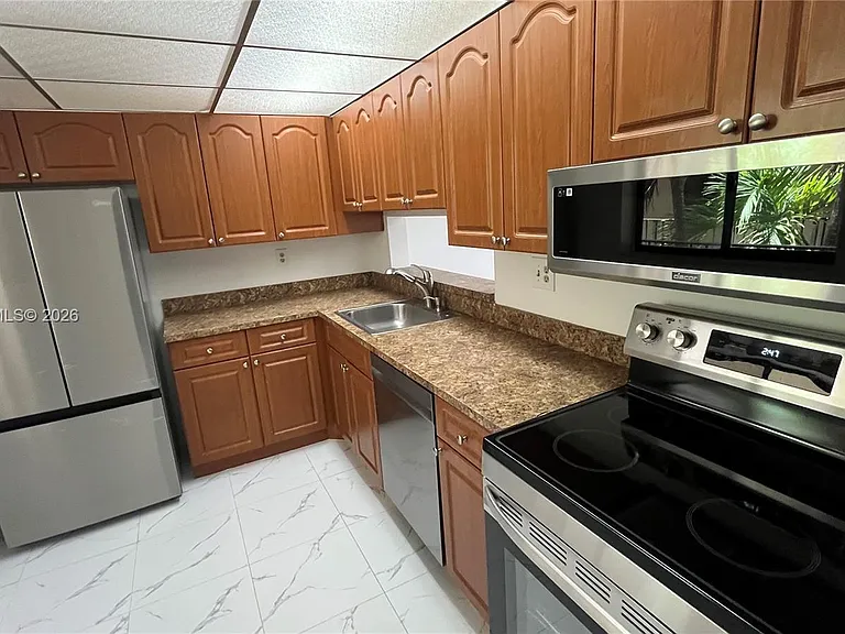 8045 SW 107th Ave #217 — Photo 7
