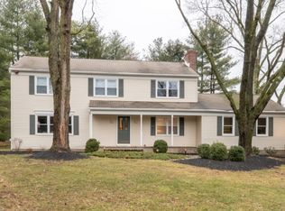 6 Betsy Ross Ct, Skillman, NJ 08558