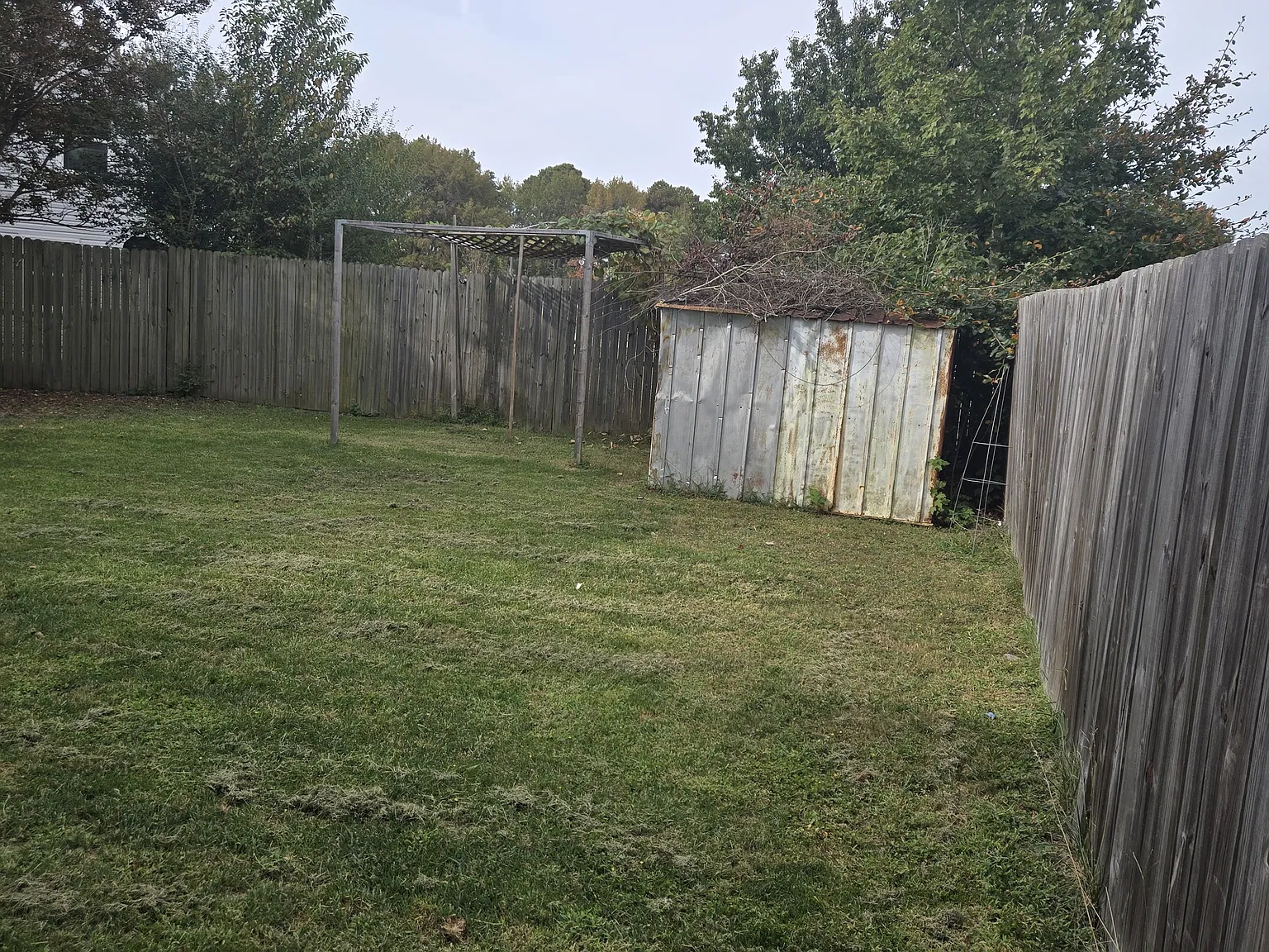 4 bed, 1700 sqft, $2,500 — Photo 4