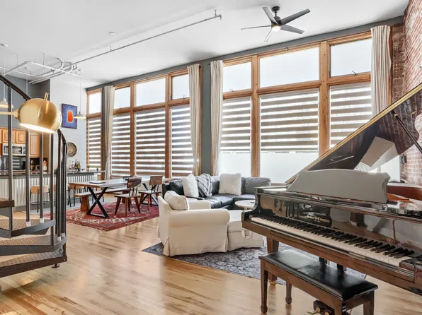 2560 Blake St APT 101, Denver, CO 80205