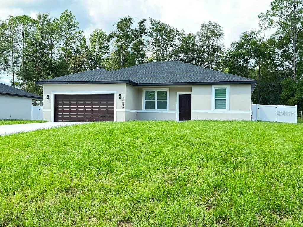 4 bed, 2.5 bath, 1708 sqft, $2,095 — Photo 1
