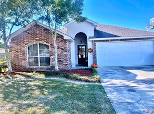 35939 Houmas House Ave, Denham Springs, LA 70706