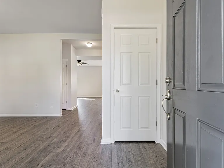1006 Solomon Ln — Photo 5