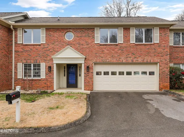 1003 Hardwick Dr, Maryville, TN 37803