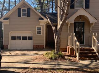 106 Canterfield Rd, Cary, NC 27513