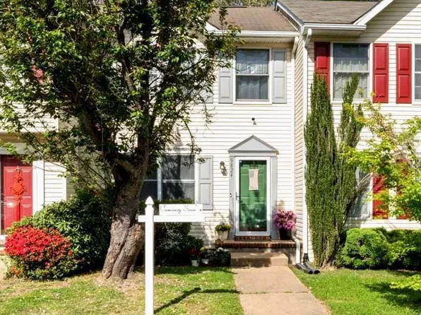 9824 Dominion Forest Cir, Fredericksburg, VA 22408