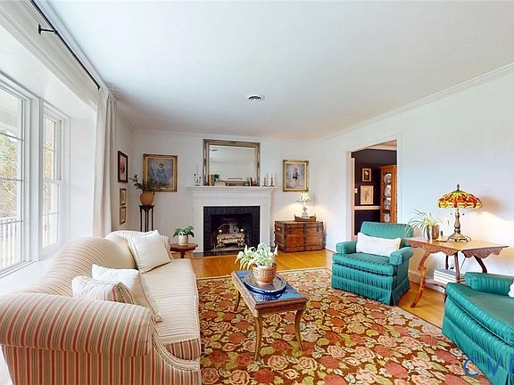 4th image of 3301 Archdale Rd