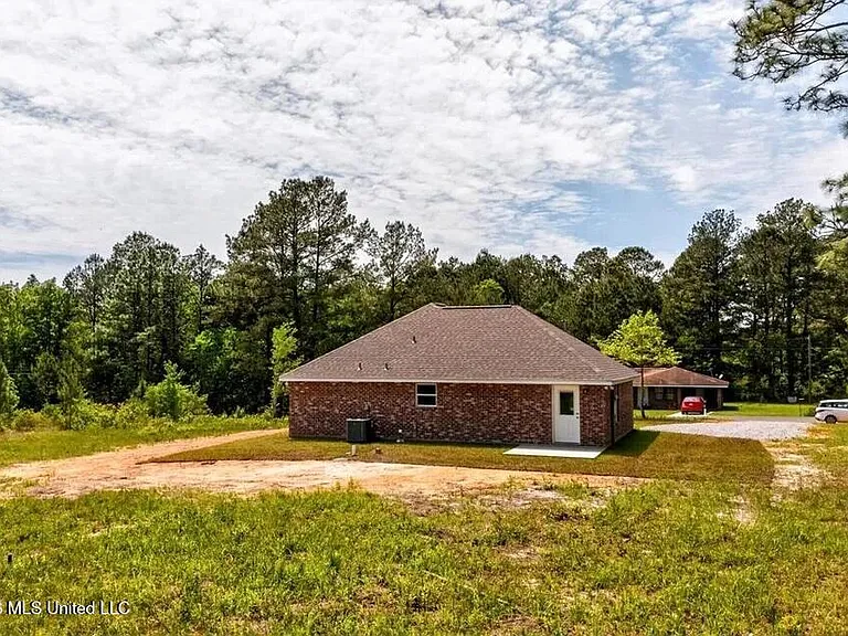 44 John Travis Rd — Photo 19