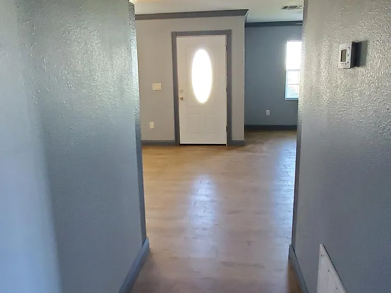 522 Soechting Ln — Photo 6