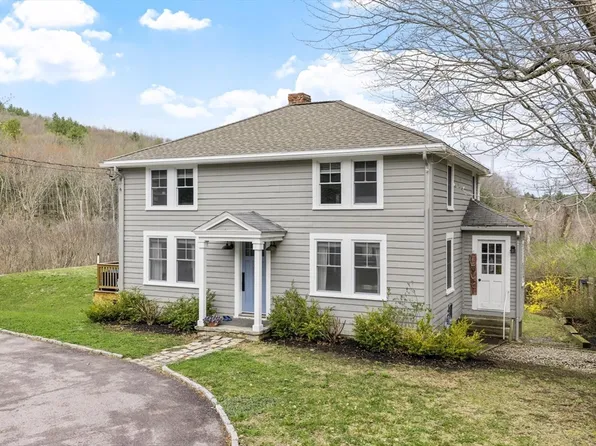 68 Still River Rd, Harvard, MA 01451