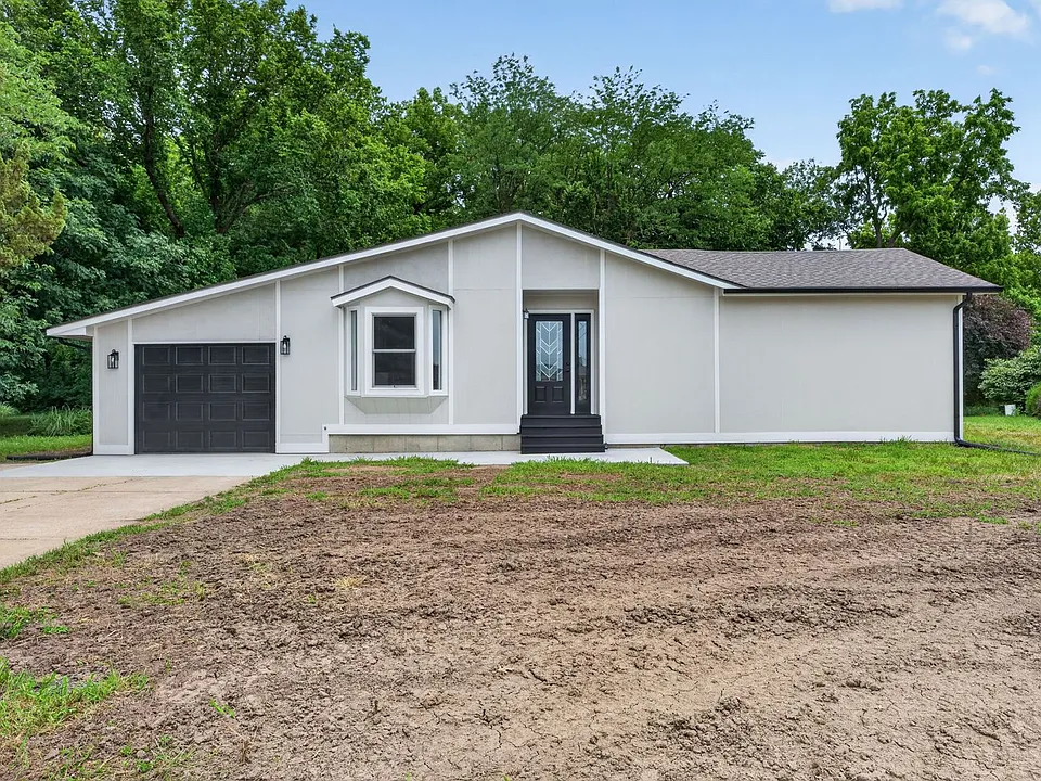 2111 Timber Creek Dr
