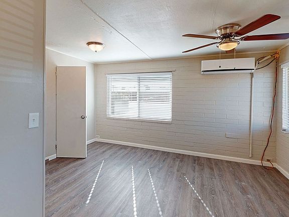 3rd image of 3826 W Roosevelt St #E