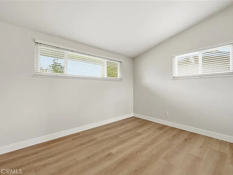253 Princeton Dr — Photo 13