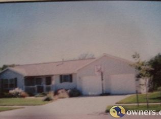 4936 3rd St NW, Rochester, MN 55901