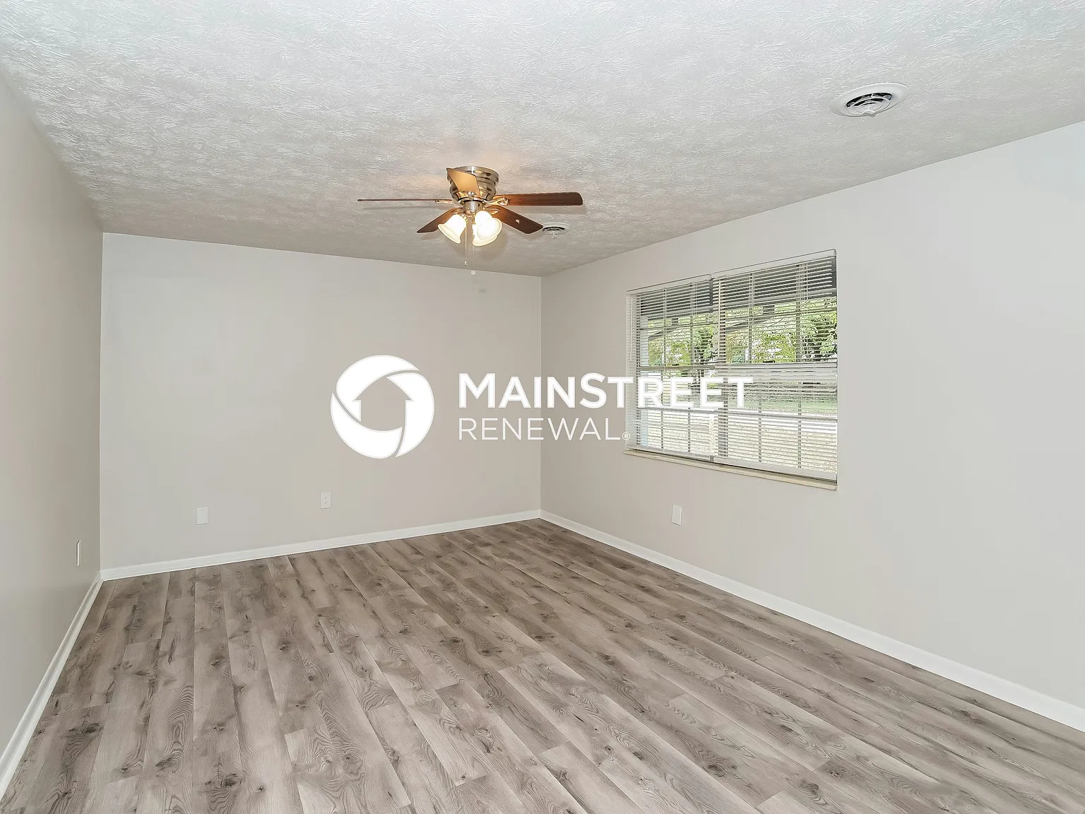 6540 W Garwood Cir — Photo 4