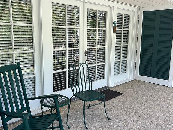 2nd image of 5903 Magnolia Ln #37