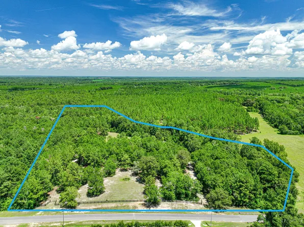 3611 Earl Campbell Rd, Laurel Hill, FL 32567