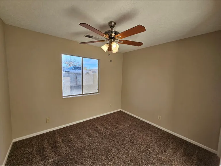 3504 34th Cir SE — Photo 12