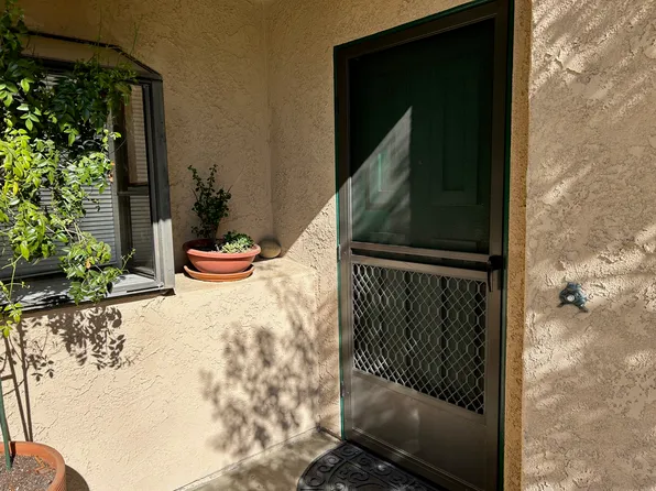 812 Sandberg Ln, Ventura, CA 93003