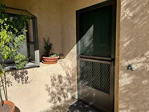 812 Sandberg Ln Photo 1