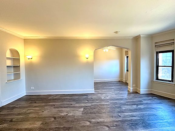 4th image of 1033 W Loyola Ave APT 406