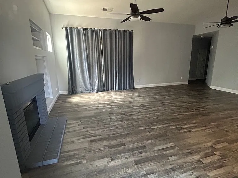 2819 S Maselli Ct — Photo 4