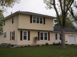 2424 1st St, Sedalia, MO 65301