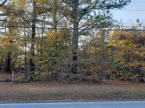 2nd image of LOT 1 N Lincoln St Lot 1