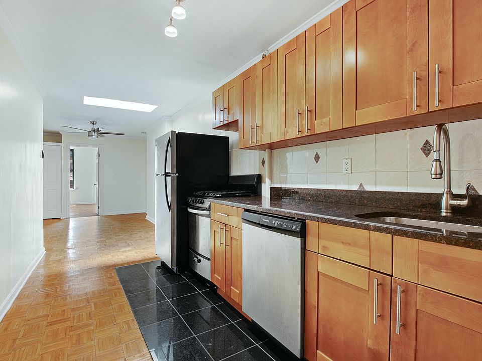 1st image of 529 E 13th St APT 5A