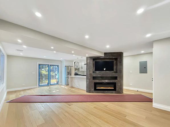 (undisclosed Address)