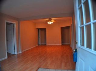 2 Hemlock Ln, Suffern, NY 10901