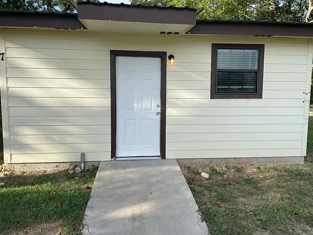 1 bed, 650 sqft, $1,150 — Photo 4