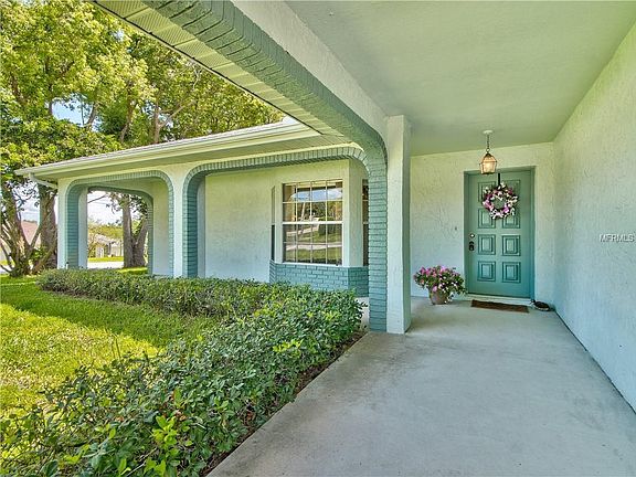 2nd image of 1591 Braeside Ct