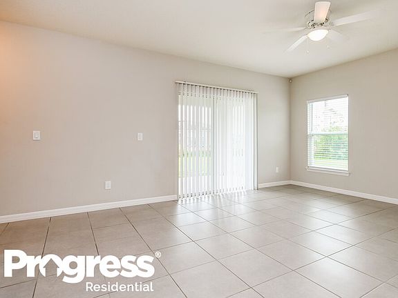 5th image of 102 Burlington Pl