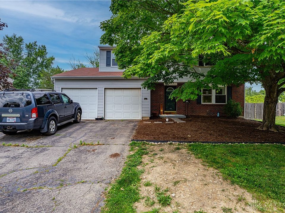 1st image of 689 Hile Ln