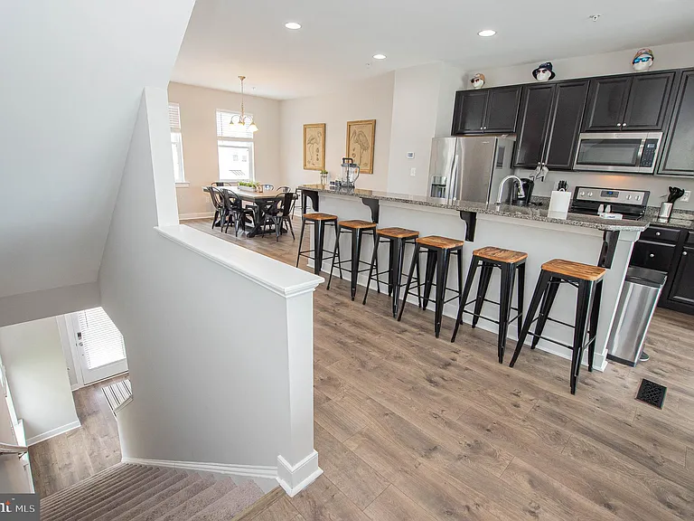 13002 Bowline Ln #5 — Photo 34