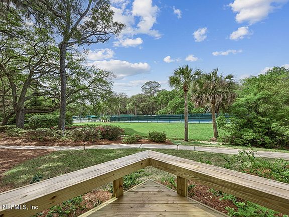 3rd image of 2322 /2324 BOXWOOD Lane