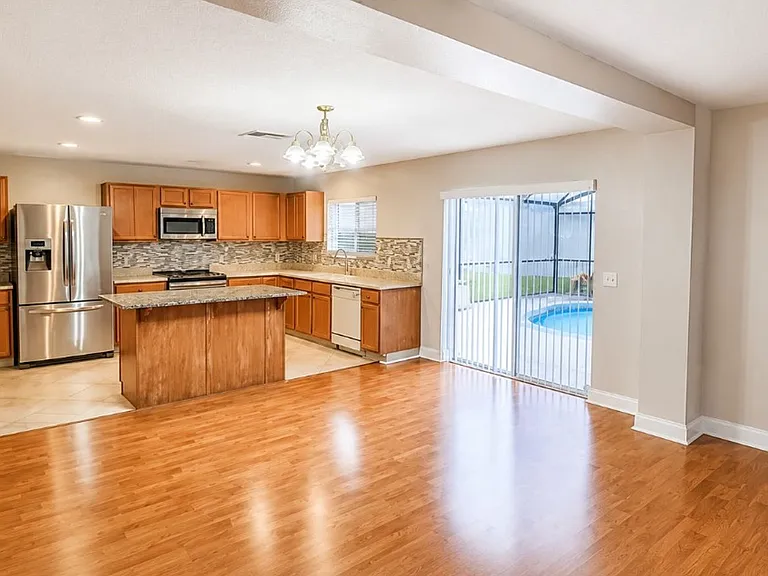12827 Oulton Cir — Photo 17