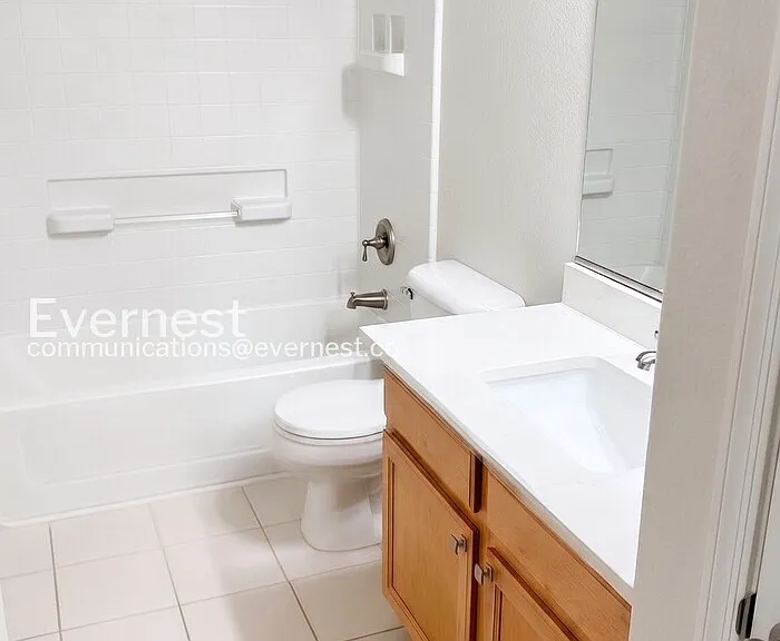 2057 E Calle Arroyo Lindo — Photo 13