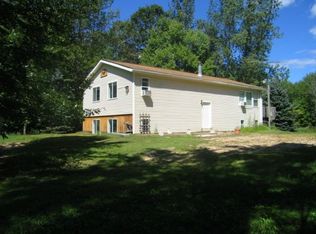 5566 W Bradford Rd, Shepherd, MI 48883