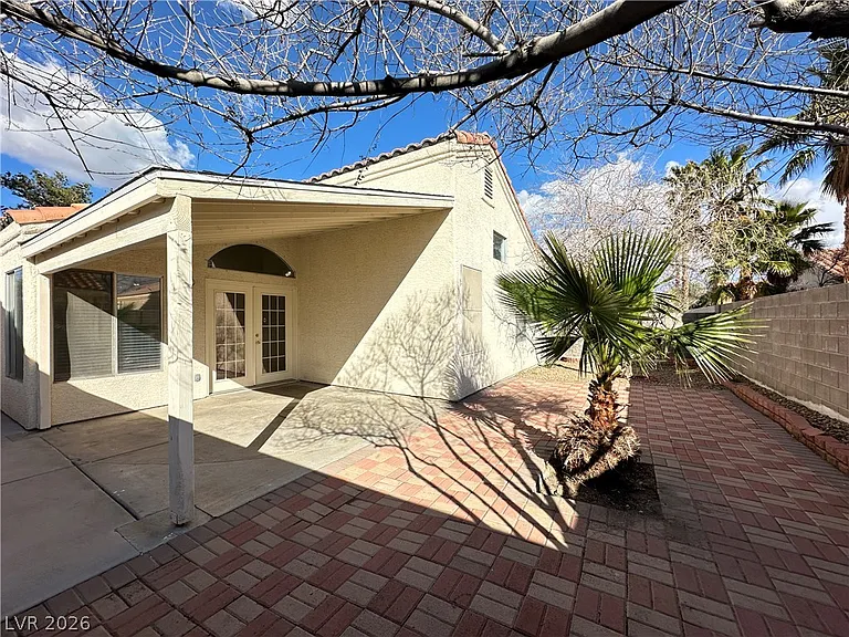 8009 Sierra Largo Dr — Photo 21