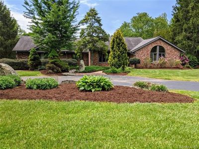 2000 Plum Tree Ln, Hendersonville, NC, 28739